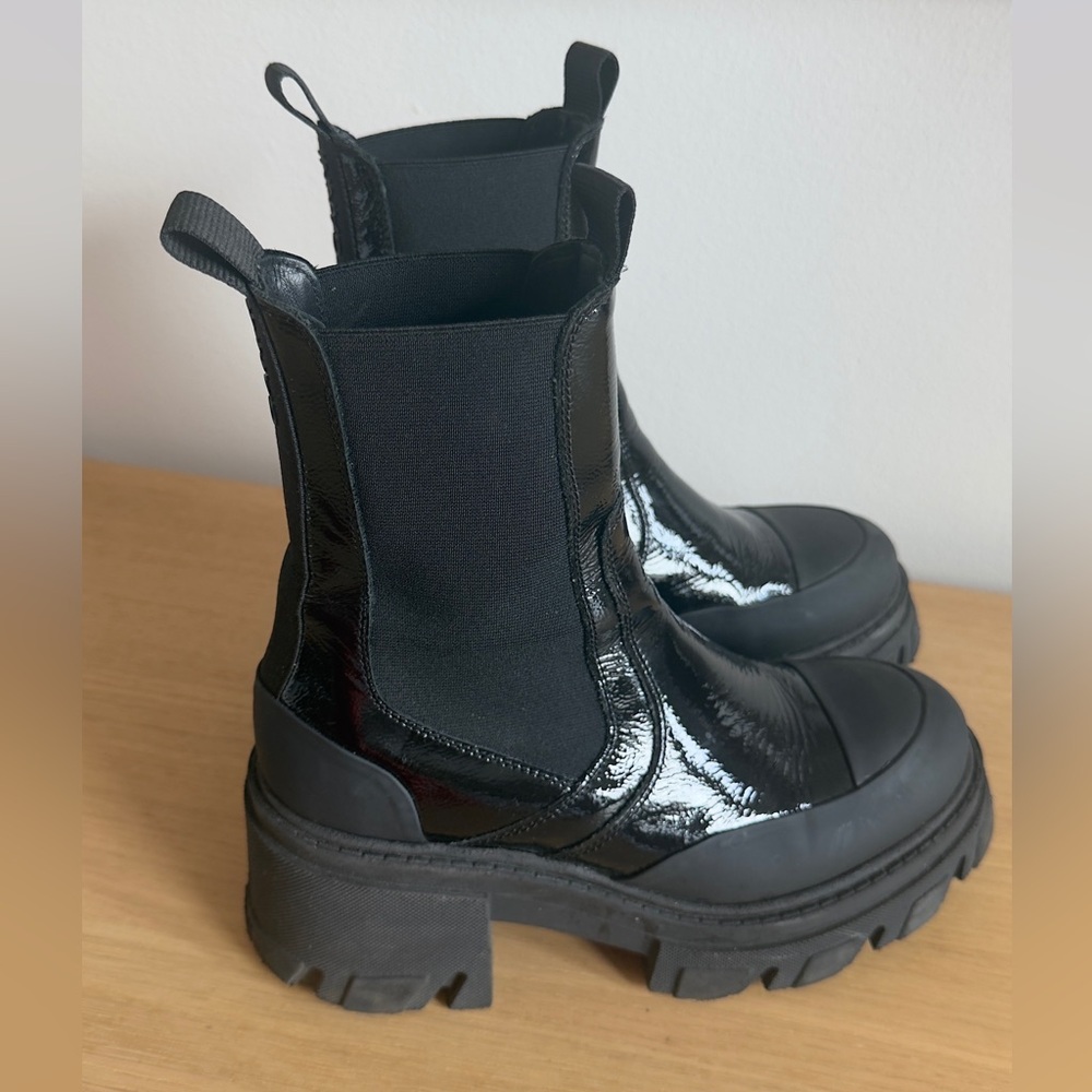 Ganni Black Chunky Chelsea Boots